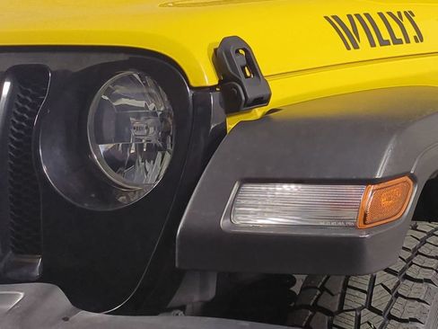 Used 2021 Jeep Wrangler Unlimited Sport AWD/4WD image 10