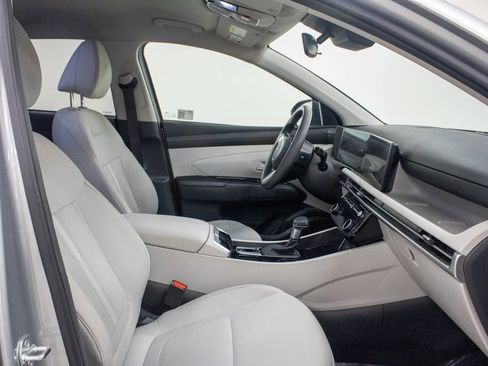 Used 2025 Hyundai Tucson SEL image 18