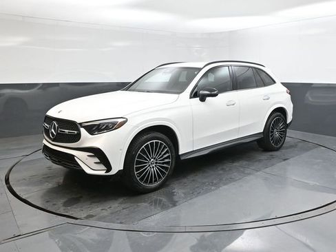 New 2026 Mercedes-Benz GLC 300 image 1