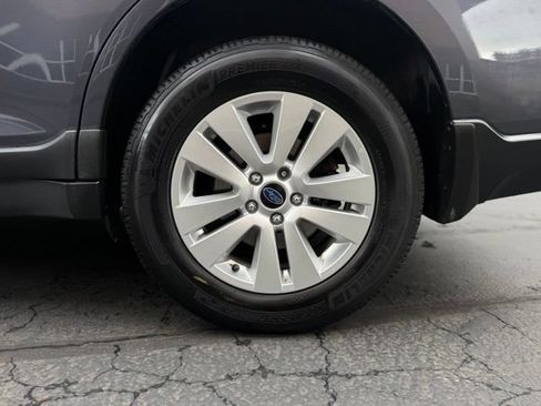 Used 2015 Subaru Outback 2.5i Premium AWD/4WD image 40