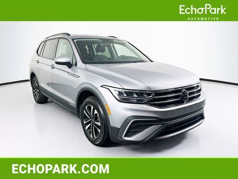 Used 2023 Volkswagen Tiguan S FWD image 1
