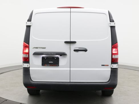 Used 2018 Mercedes-Benz Metris image 6