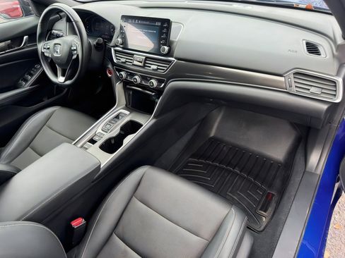 Used 2022 Honda Accord Sport image 11