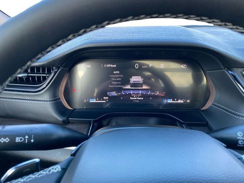 New 2026 Jeep Grand Cherokee L Limited image 14