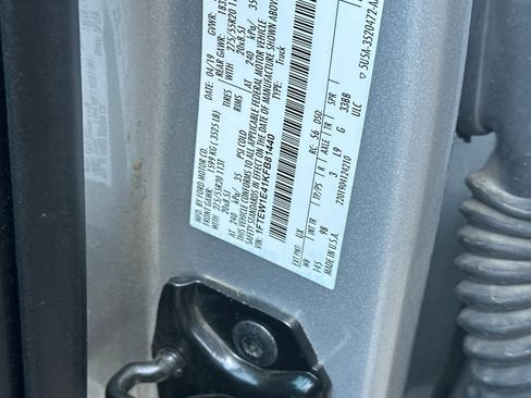 Used 2019 Ford F150 Platinum w/ Equipment Group 701A Luxury image 30