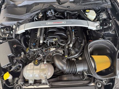 Used 2017 Ford Mustang Shelby GT350 w/ Electronics Package image 12