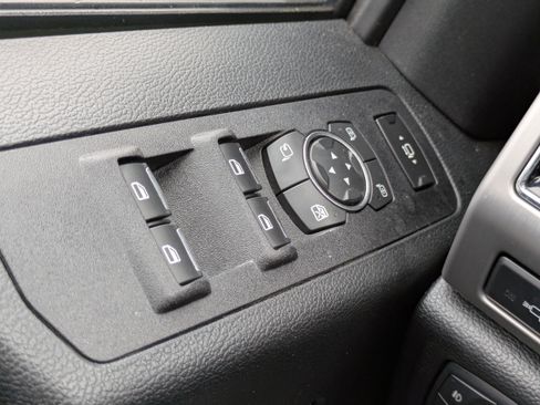 Used 2019 Ford F250 Platinum w/ Platinum Ultimate Package image 13