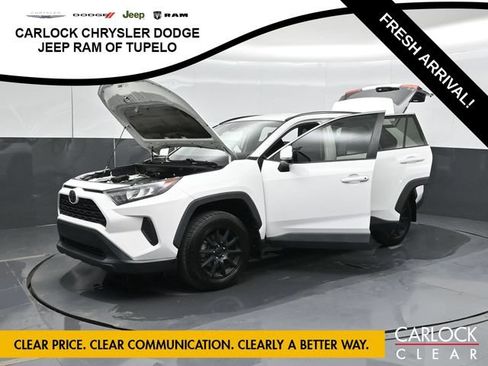 Used 2021 Toyota RAV4 LE AWD/4WD image 55