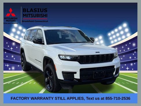 Used 2023 Jeep Grand Cherokee L Laredo image 1