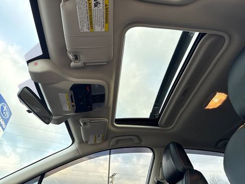 Used 2023 Subaru Crosstrek 2.5i Limited w/ Moonroof Package image 28