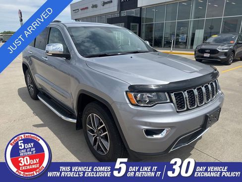 Used 2020 Jeep Grand Cherokee Limited AWD/4WD image 3