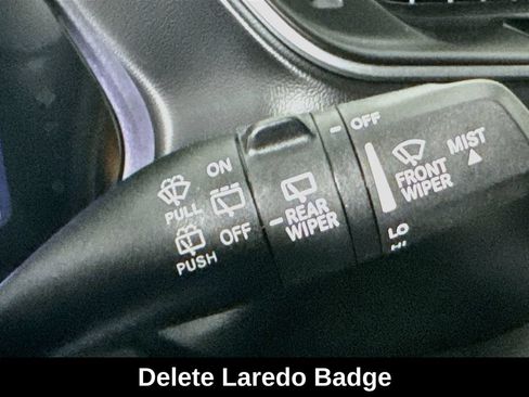 Used 2023 Jeep Grand Cherokee Altitude RWD image 15