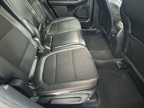 Used 2025 Ford Escape ST-Line image 49