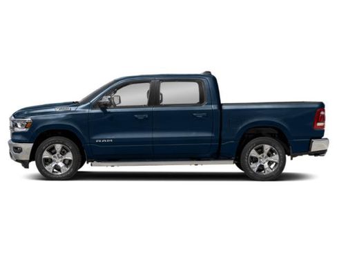 Used 2023 RAM 1500 Laramie AWD/4WD image 3
