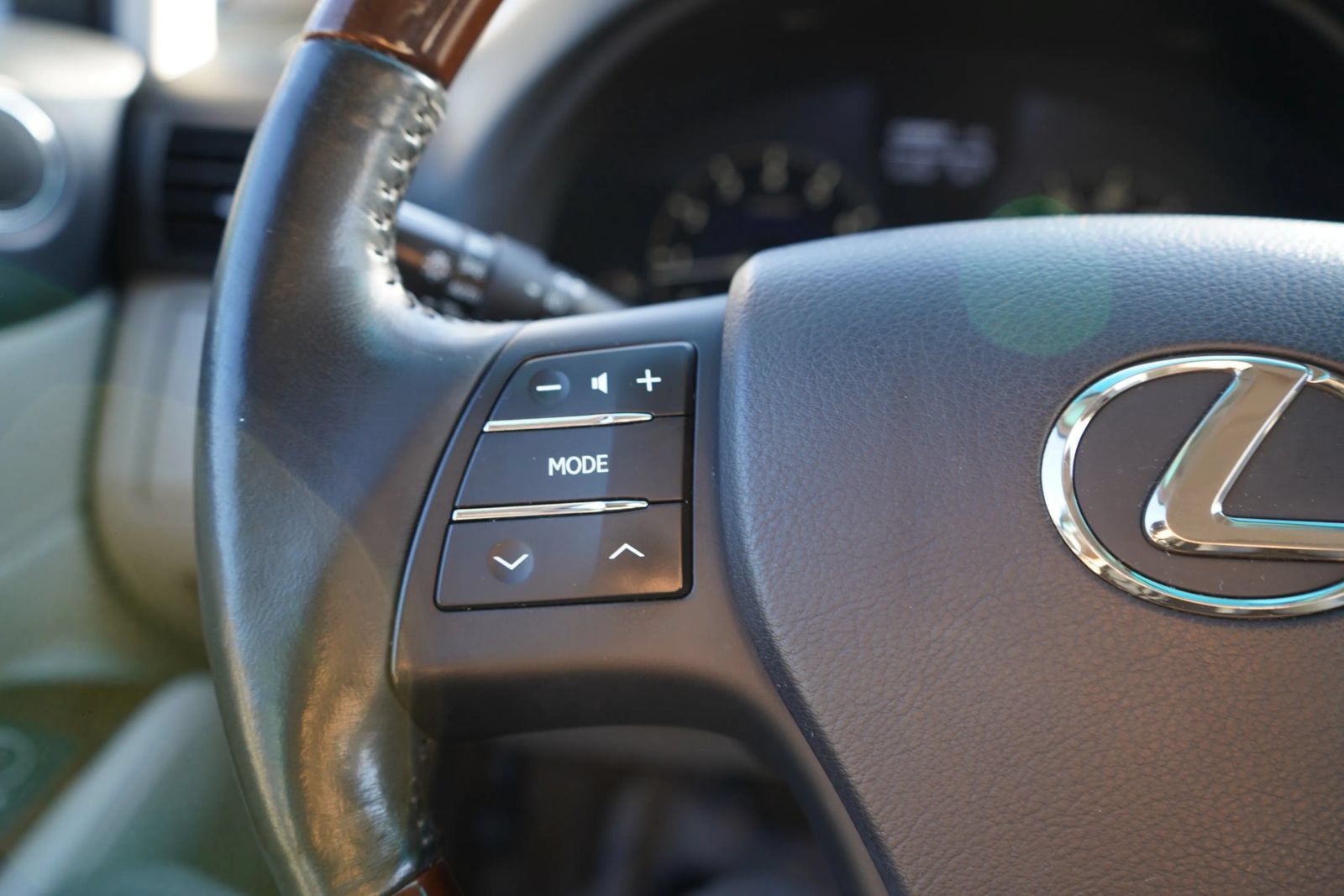 Used 2011 Lexus RX 350 2WD image 11