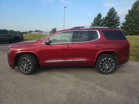 Used 2020 GMC Acadia Denali w/ Trailering Package AWD/4WD image 2
