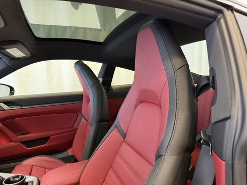 New 2026 Porsche 911 Carrera 4S image 23