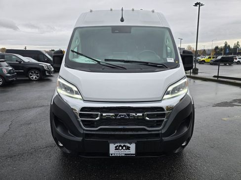 New 2026 RAM ProMaster 3500 w/ Quick Order Package 22G SLT image 9