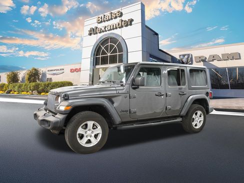 Certified 2022 Jeep Wrangler Unlimited Sport AWD/4WD image 9