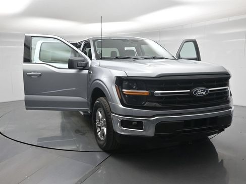 Certified 2025 Ford F150 XLT w/ Equipment Group 301A Standard AWD/4WD image 31
