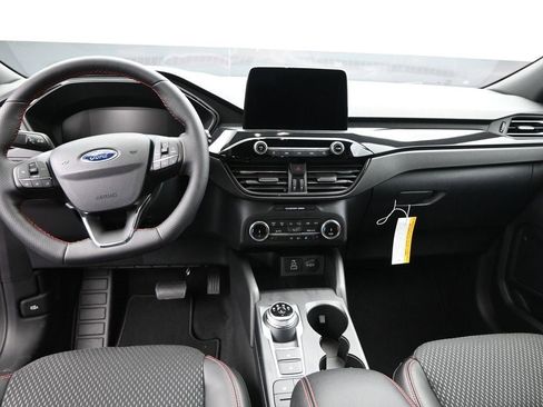 New 2025 Ford Escape ST-Line w/ Cold Weather Package image 27