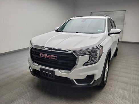 Used 2022 GMC Terrain SLE w/ Driver Convenience Package FWD image 15