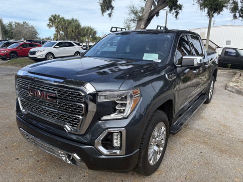Used 2020 GMC Sierra 1500 Denali w/ Technology Package image 3