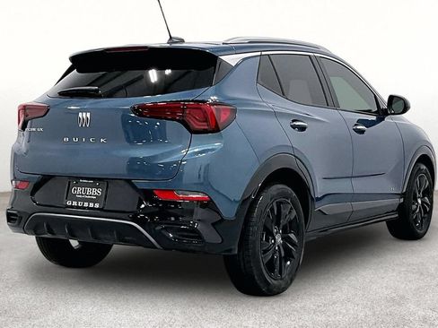 Used 2025 Buick Encore GX Sport Touring FWD image 2