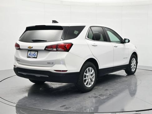 Used 2024 Chevrolet Equinox LT AWD/4WD image 5