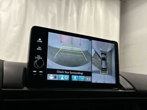 Used 2025 Honda Pilot Black Edition image 23