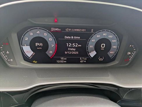New 2025 Audi Q3 2.0T Premium image 10