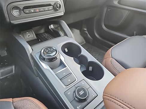 New 2025 Ford Bronco Sport Outer Banks w/ Sasquatch Outer Banks Package image 28