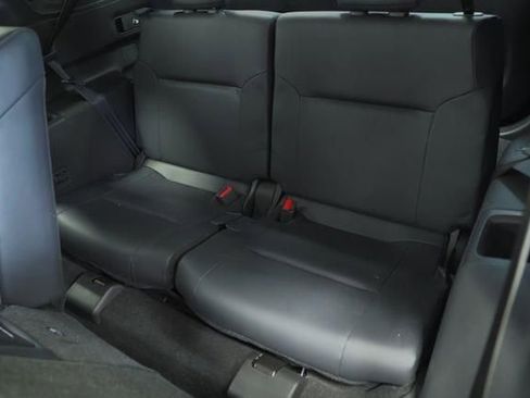 Used 2023 Mitsubishi Outlander SE FWD image 31