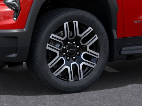 New 2026 Chevrolet Silverado EV LT AWD/4WD image 9