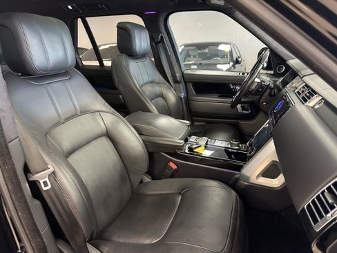Used 2019 Land Rover Range Rover HSE AWD/4WD image 25