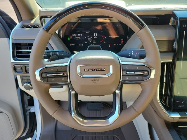 New 2027 GMC Yukon Denali w/ Denali Reserve Package AWD/4WD image 21