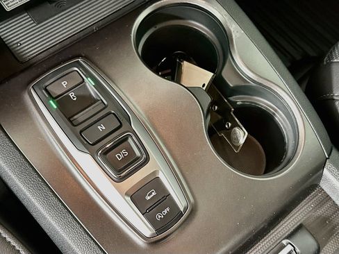 Used 2023 Honda Passport EX-L image 17