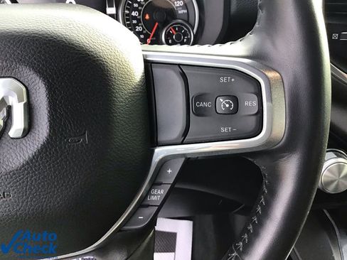 Used 2022 RAM 1500 Laramie image 31