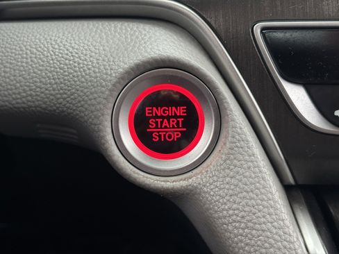 Used 2020 Honda Accord LX image 4