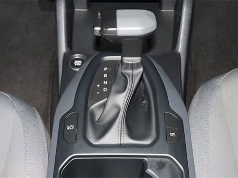 Certified 2025 Kia K4 EX image 31