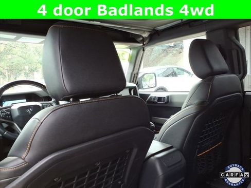 Used 2021 Ford Bronco Badlands image 19