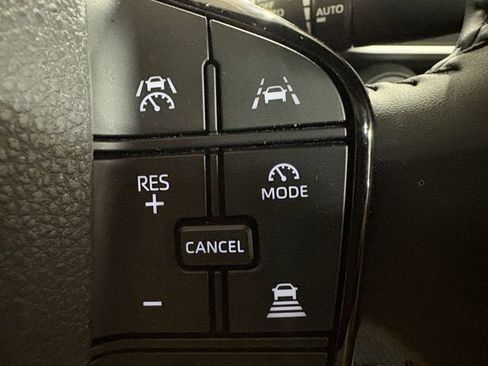 Used 2024 Toyota Prius Limited AWD/4WD image 19