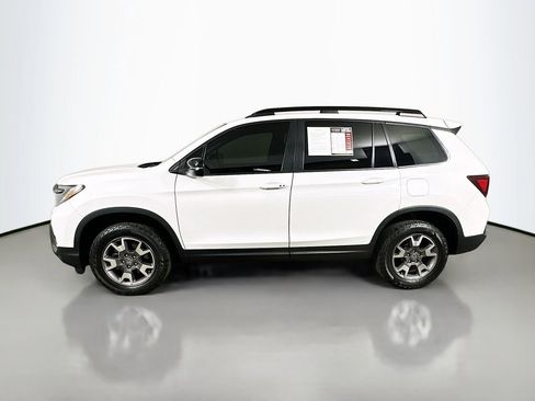 Used 2022 Honda Passport TrailSport image 5