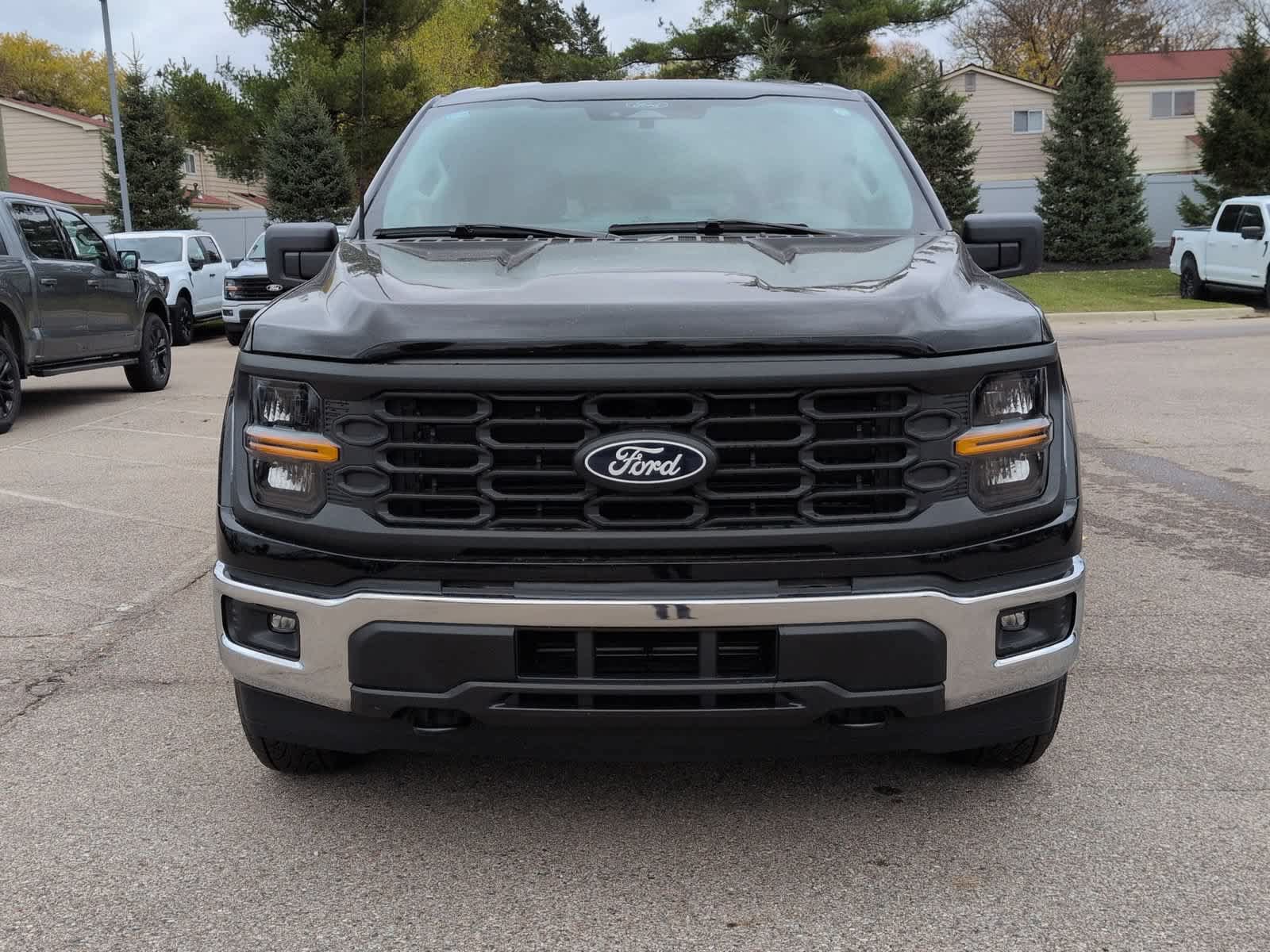 Used 2025 Ford F150 XL w/ Equipment Group 103A High AWD/4WD image 3
