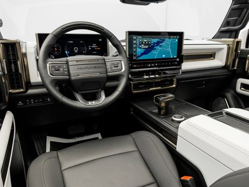 Used 2024 GMC Hummer EV 2X w/ LPO, Roof Cross Rail Package image 37