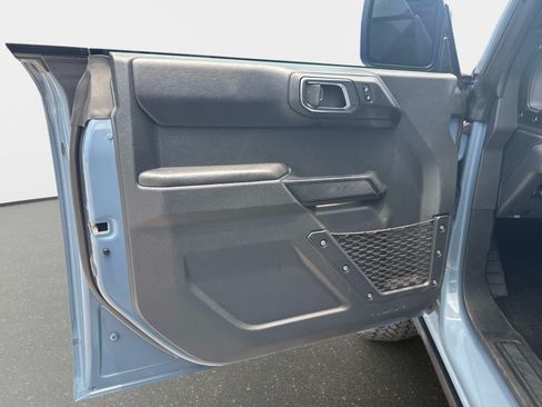 Used 2025 Ford Bronco Badlands AWD/4WD image 17
