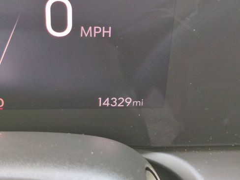 Used 2025 Buick Encore GX Sport Touring w/ Comfort Package image 26