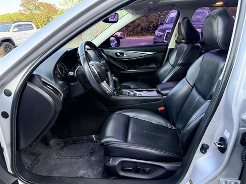 Used 2018 INFINITI Q50 Sport w/ Cargo Package (L95) RWD image 29