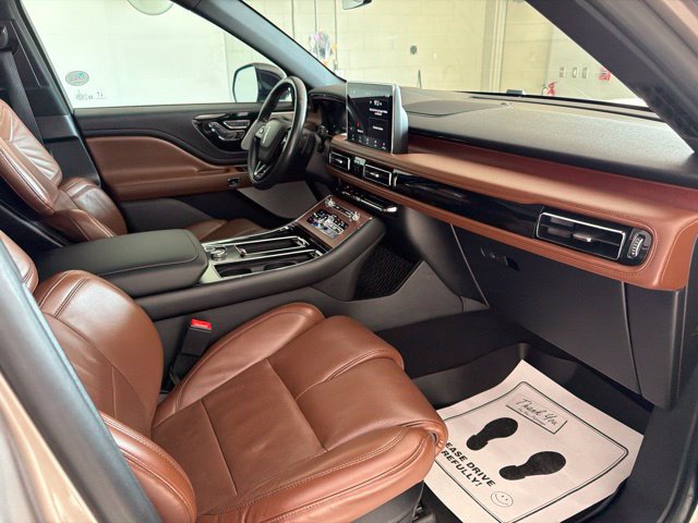 Used 2020 Lincoln Aviator Reserve w/ Equipment Group 202A AWD/4WD image 53
