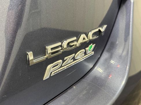 Used 2016 Subaru Legacy 2.5i Limited AWD/4WD image 7